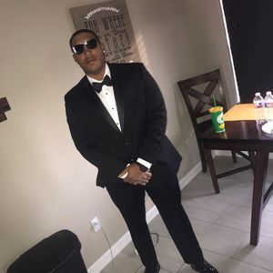 Meet your Posher, Dwight